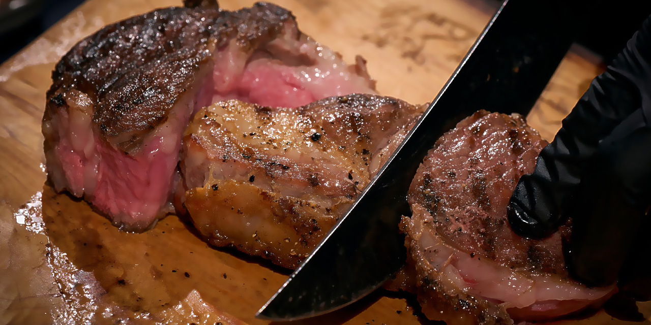 夕食（BBQ）肉